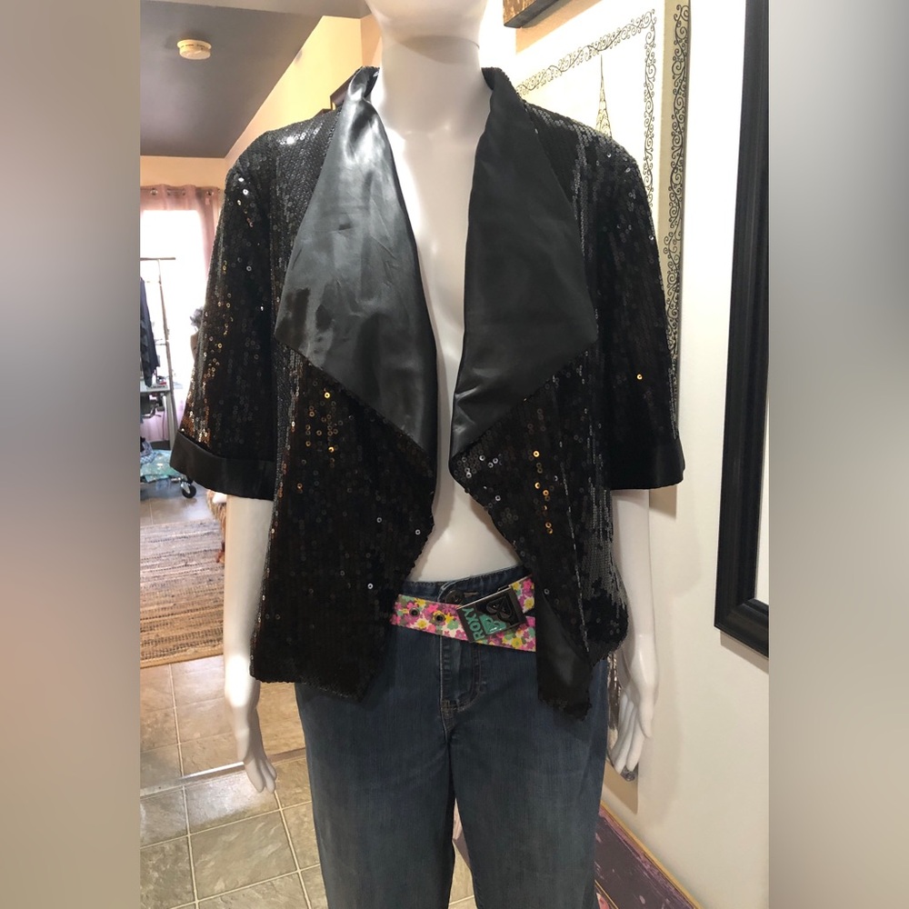Black Sequin Draped Open-Front Jacket
Vintage, EUC
Jessica (Sears)
Size 18
